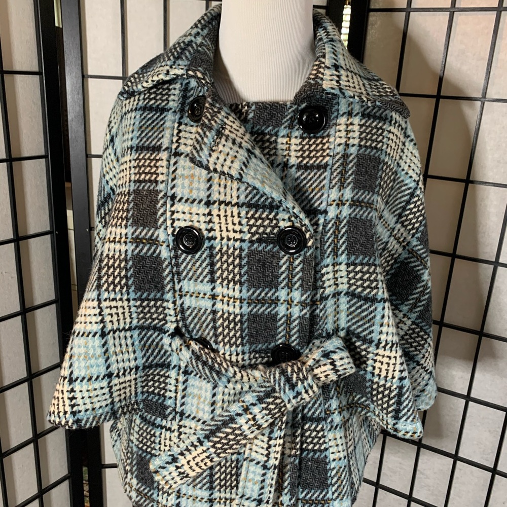Cejon Cape/ Coat